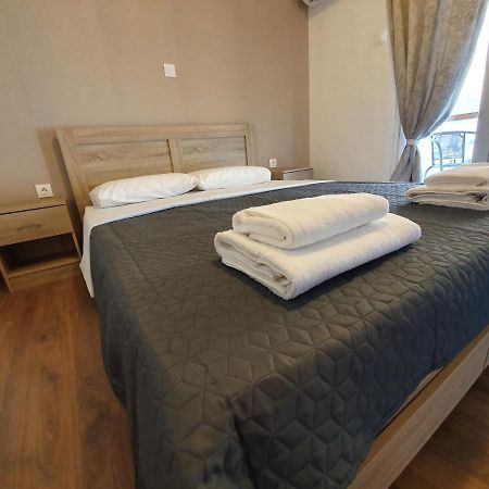 City Centre Stylish Rooms Aten Exteriör bild